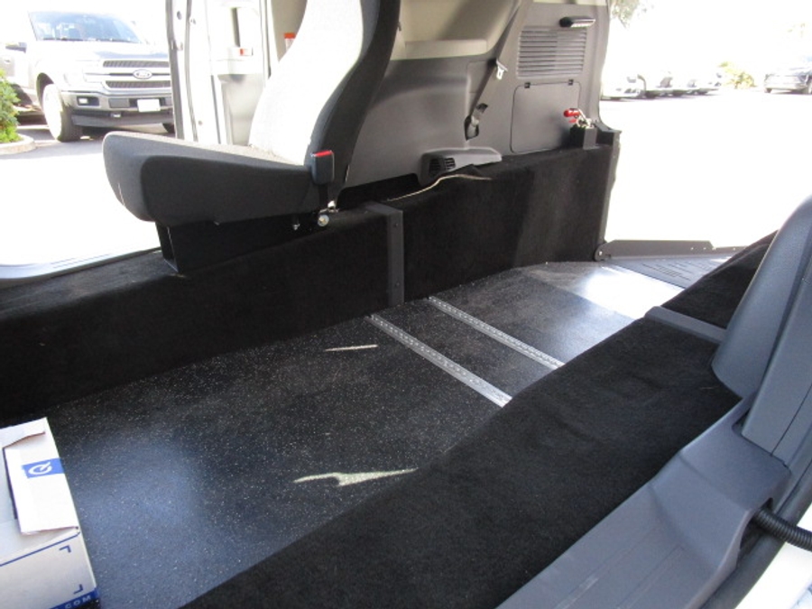 Used 2024 Toyota Sienna Hybrid LE - Vantage Mobility Commercial Rear Entry Entry Fold Out Manual Ramp