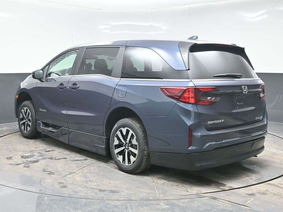 New 2026 Honda Odyssey EX-L - BraunAbility Side Entry Entry In Floor Automatic Ramp