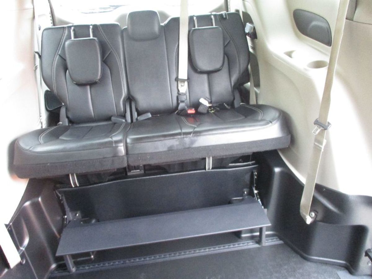 Blanco Chrysler Pacifica número de imagen 7