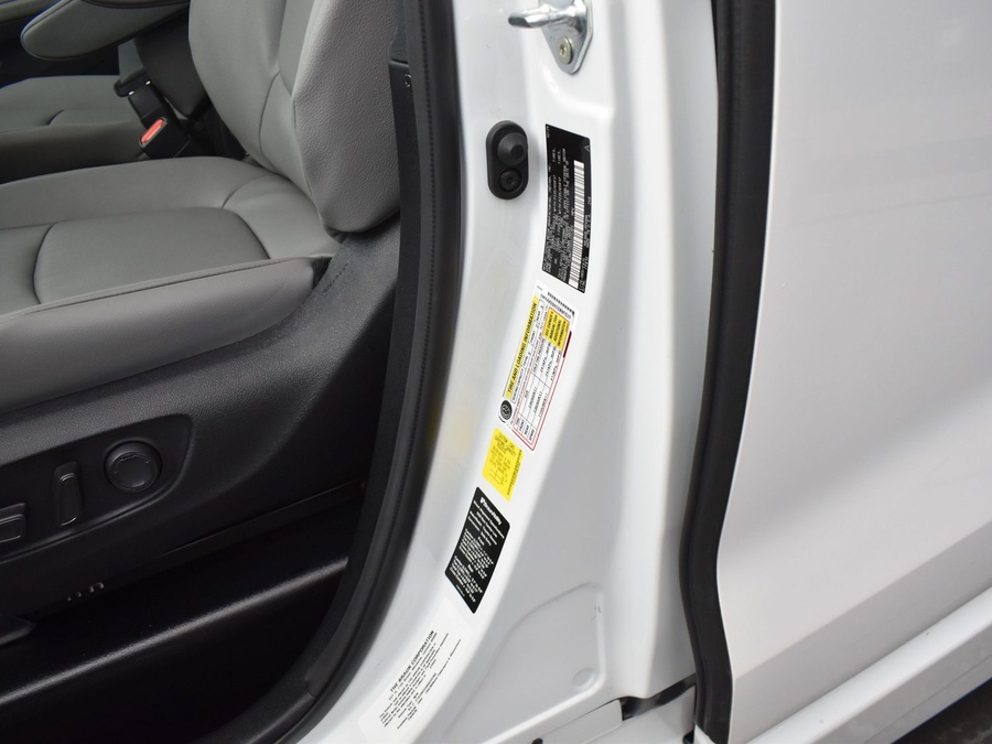 New 2025 Toyota Sienna Hybrid XLE Plus - BraunAbility Side Entry Entry Fold Out Automatic Ramp