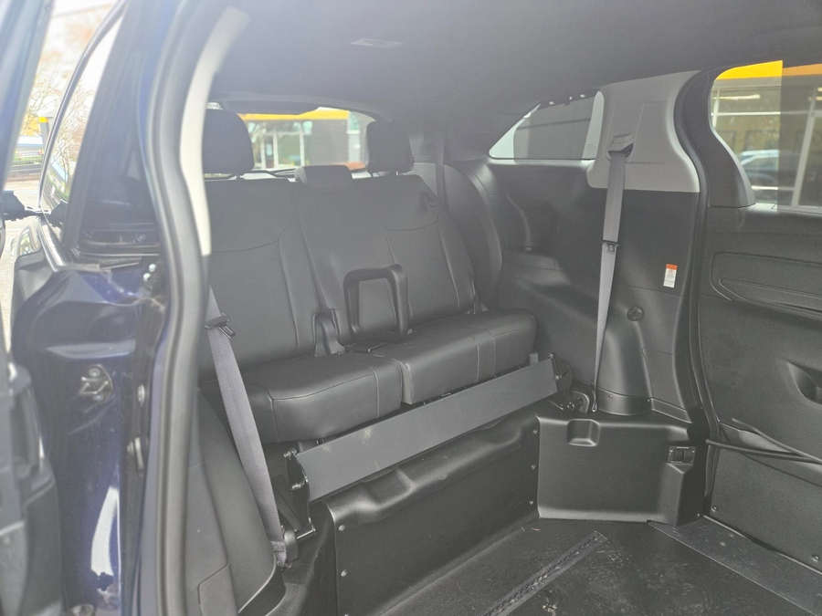 Used 2025 Toyota Sienna Hybrid Platinum - BraunAbility Side Entry Entry Fold Out Automatic Ramp