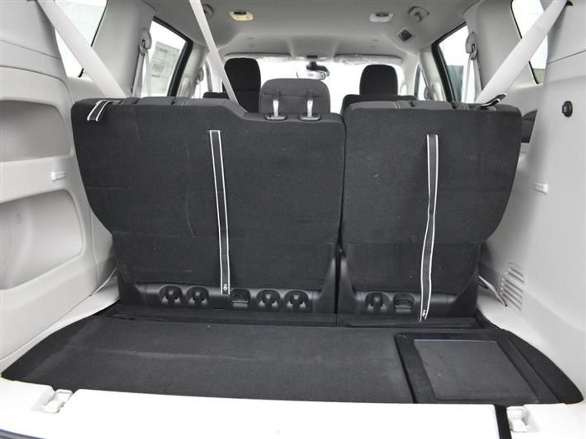 2023 CHRYSLER VOYAGER - Image 19