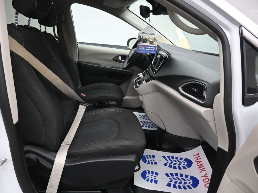 Used 2023 Chrysler Voyager LX - BraunAbility Side Entry Entry In Floor Automatic Ramp