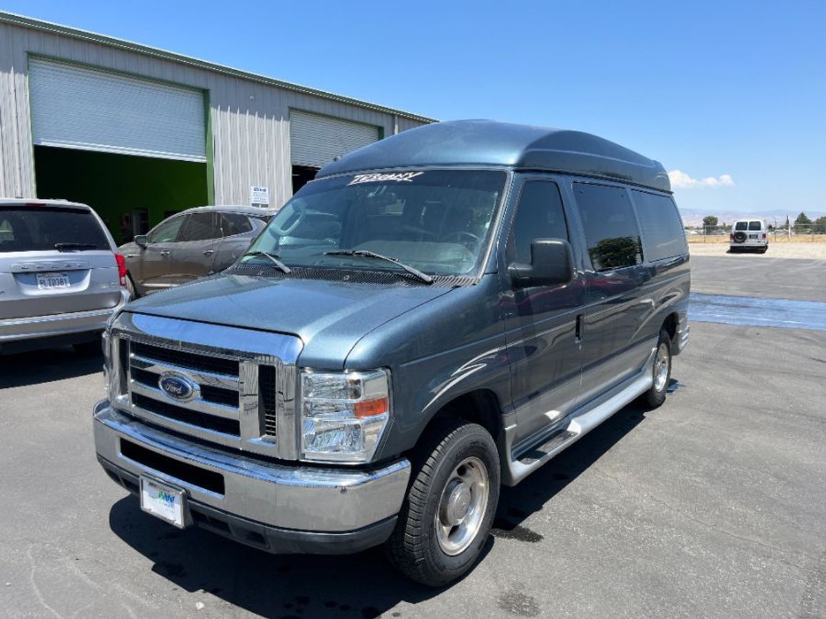  Ford E-Series image number 3