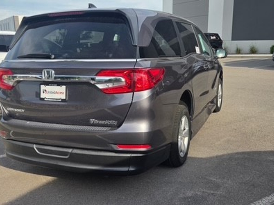 Used 2020 Honda Odyssey EX-L - BraunAbility Side Entry Entry In Floor Automatic Ramp