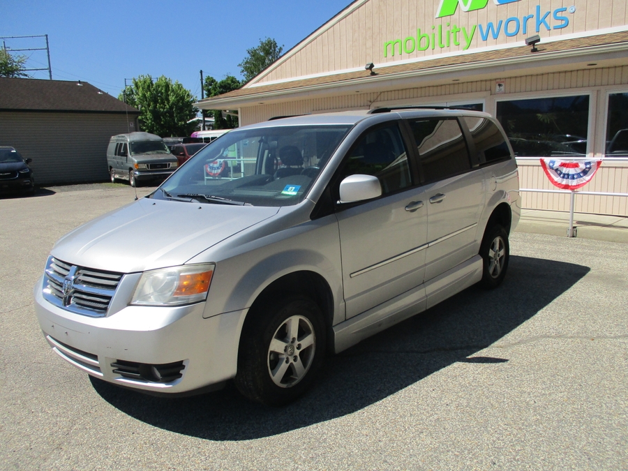 2010 Dodge Grand Caravan SXT - Photo 3
