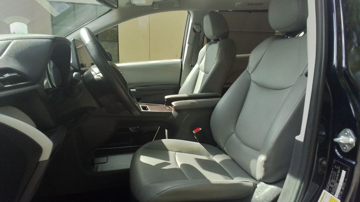 2024 TOYOTA SIENNA - Image 12