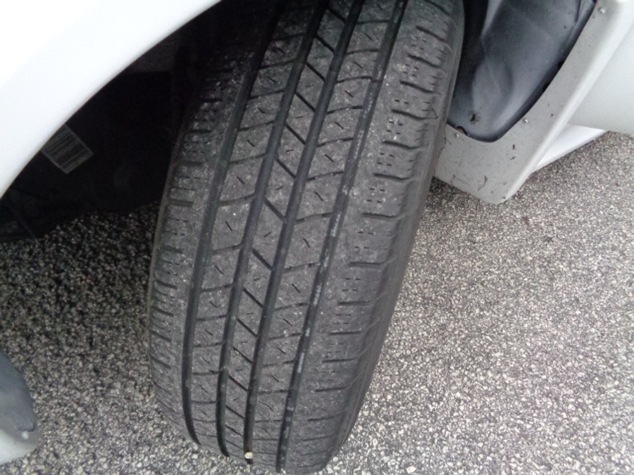 Used 2005 Dodge Grand Caravan SE - BraunAbility Side Entry Entry Fold Out Automatic Ramp