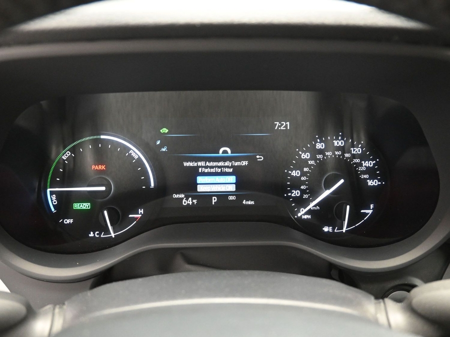 Blue Toyota Sienna image number 15