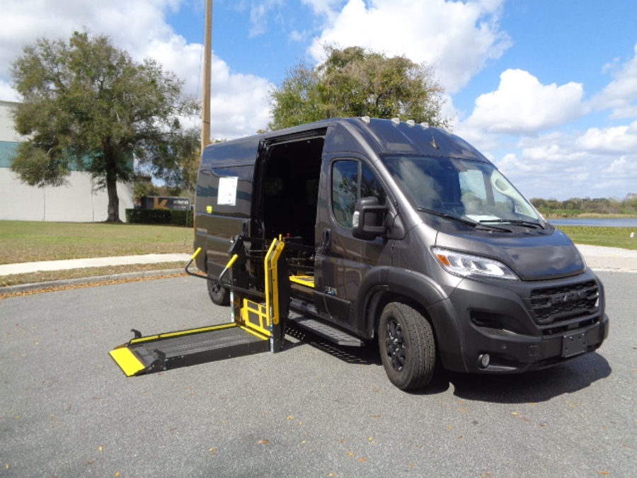 New 2024 Ram ProMaster SLT+ 2500 - Fenton Mobility Side Entry Entry Lift Automatic Ramp