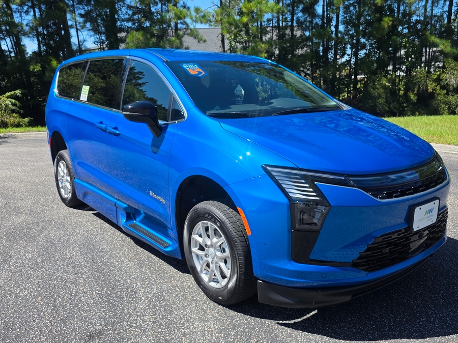 Blue Chrysler Pacifica image number 4