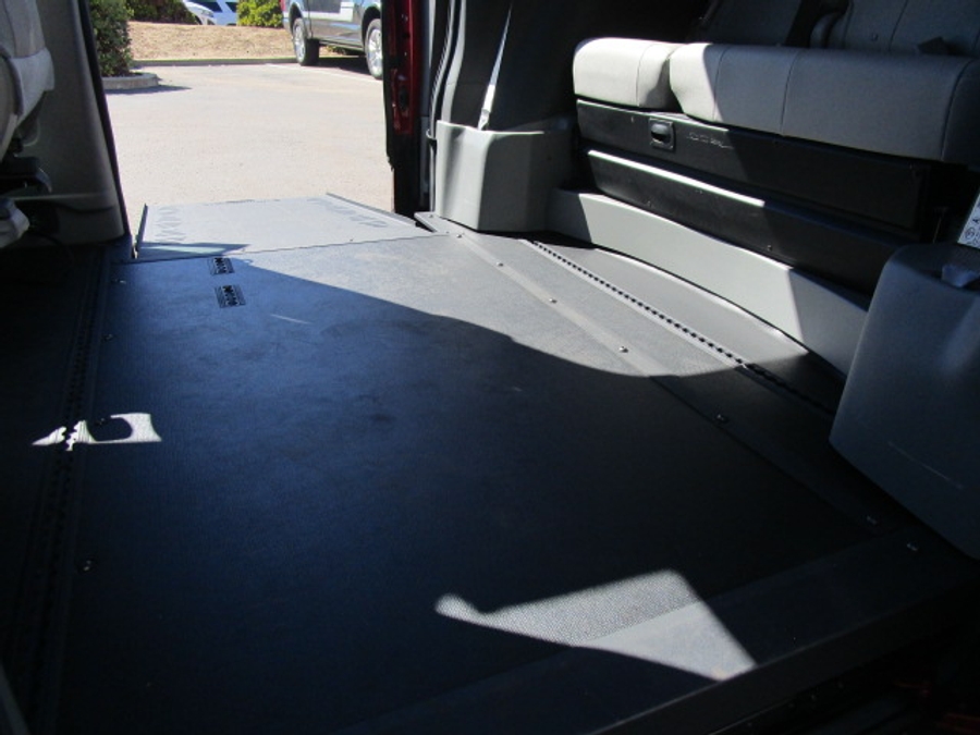 Used 2020 Toyota Sienna XLE - BraunAbility Side Entry Entry In Floor Automatic Ramp