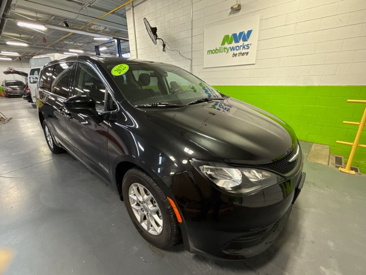 2022 CHRYSLER VOYAGER - Image 3