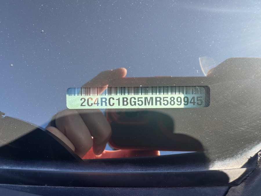 Used 2021 Chrysler Pacifica Touring L - BraunAbility Side Entry Fold Out Automatic Ramp