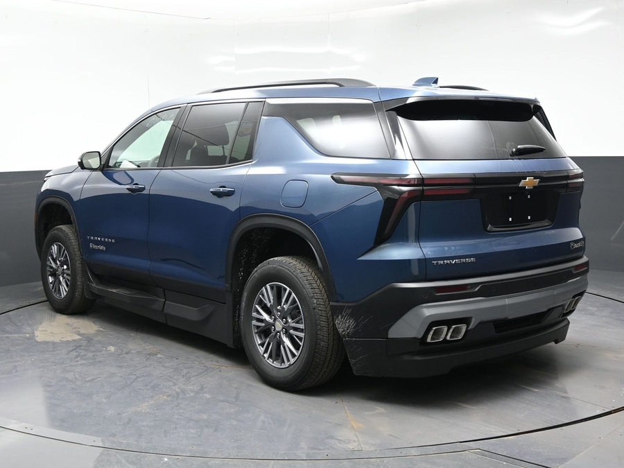 New 2026 Chevrolet Traverse 1LT - BraunAbility Side Entry In Floor Automatic Ramp