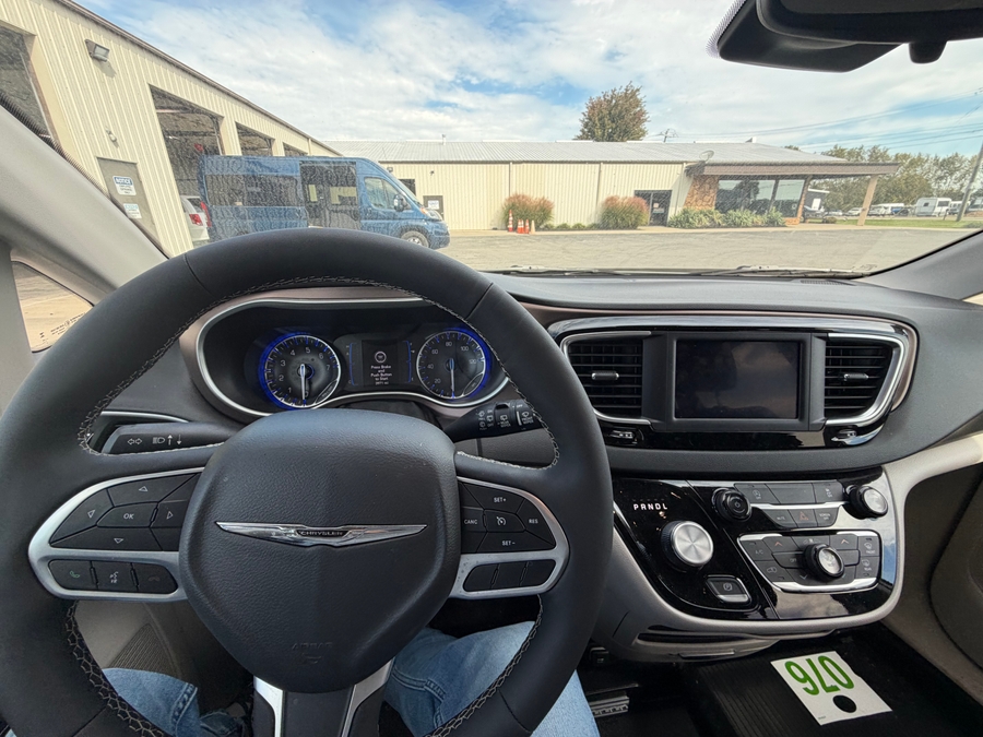 Photo 18