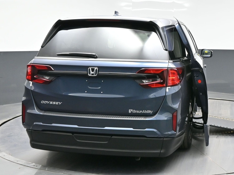 New 2026 Honda Odyssey EX-L - BraunAbility Side Entry Entry In Floor Automatic Ramp