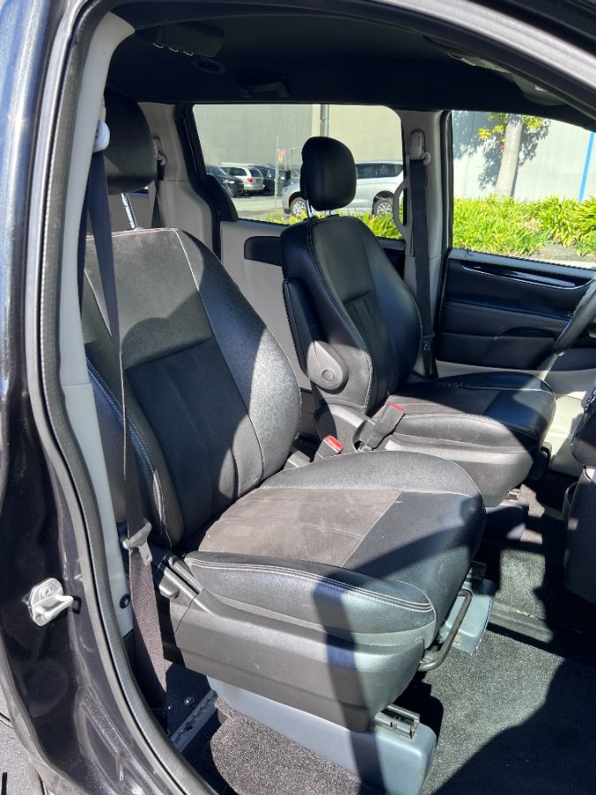 2019 DODGE GRAND CARAVAN - Image 16