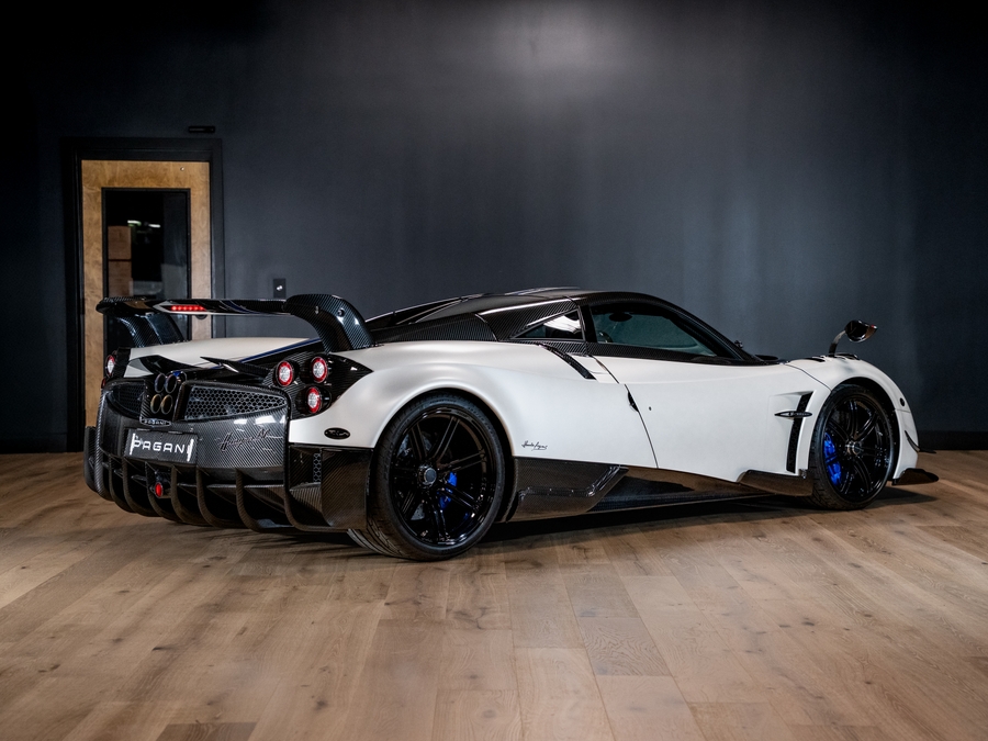2017 Pagani Huayra