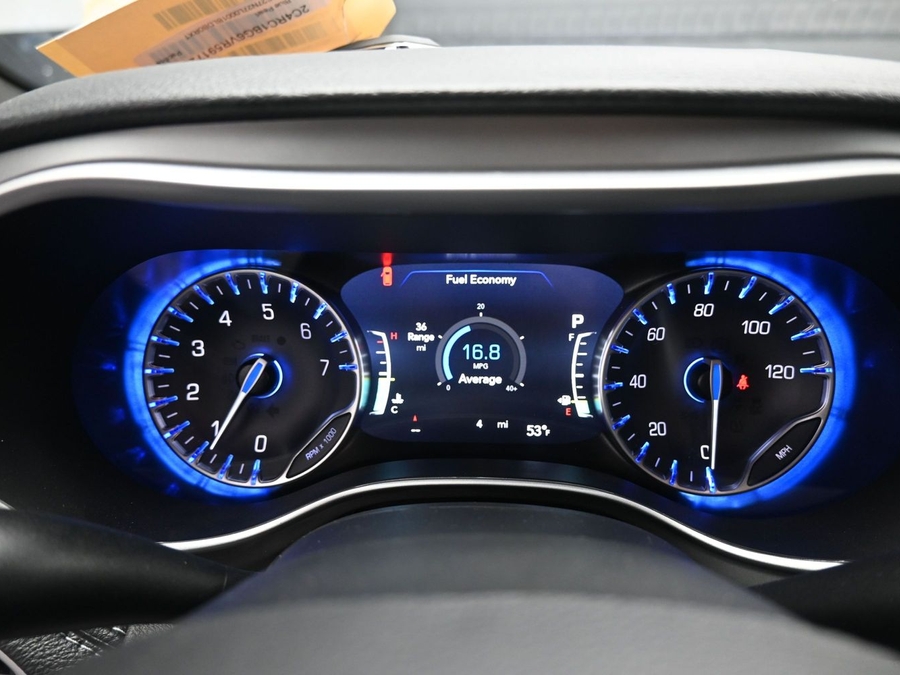 Blue Chrysler Pacifica image number 12