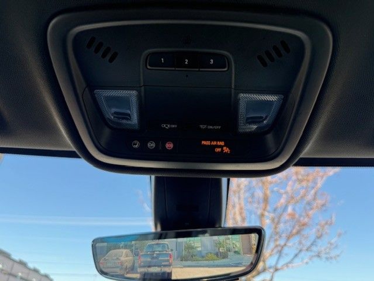 2022 CHEVROLET TRAVERSE - Image 27