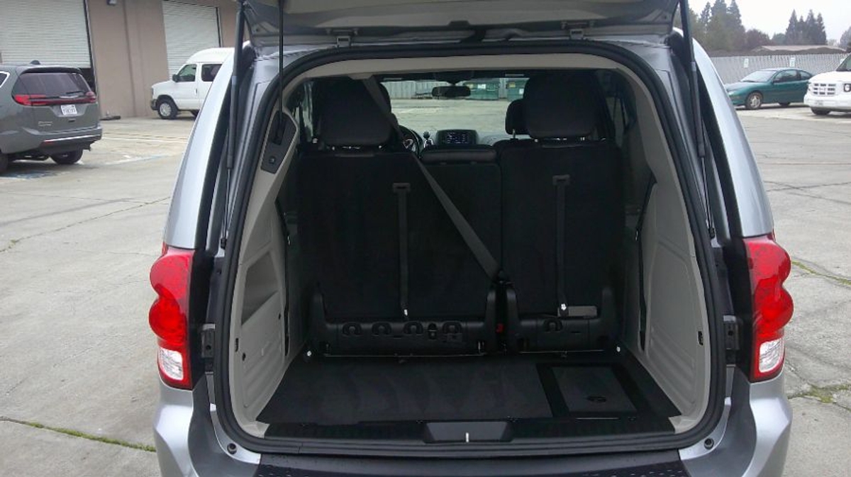 2018 DODGE GRAND CARAVAN - Image 19