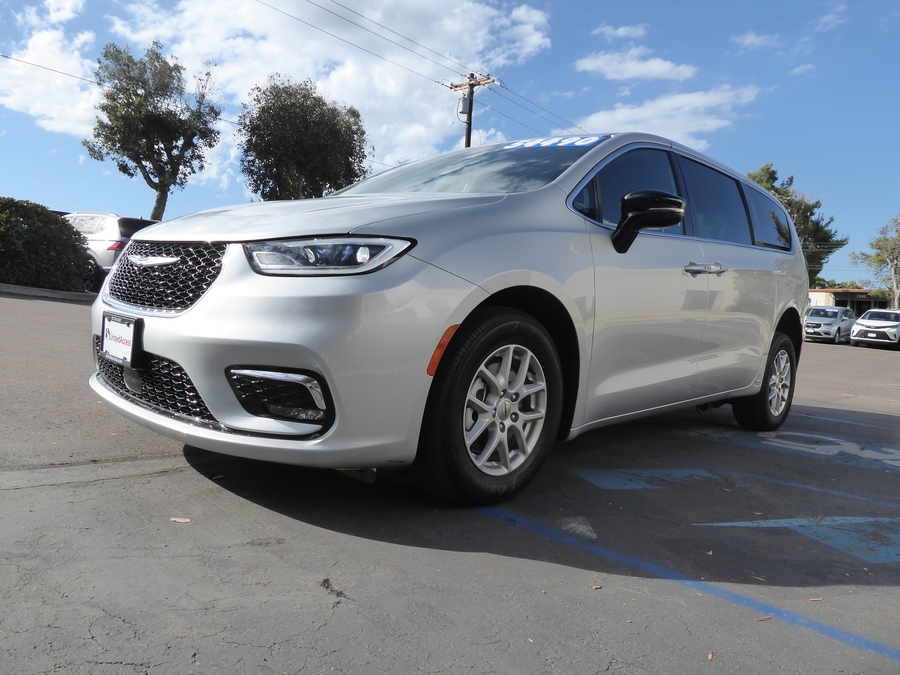Used 2024 Chrysler Pacifica Touring - ATS Rear Entry Fold Out Manual Ramp
