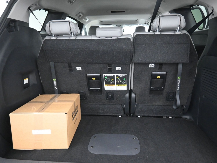 New 2026 Toyota Sienna Hybrid XLE Add - BraunAbility Side Entry Entry Fold Out Automatic Ramp
