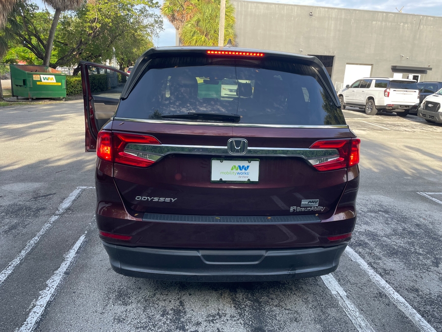 2020 Honda Odyssey EX-L - Photo 8