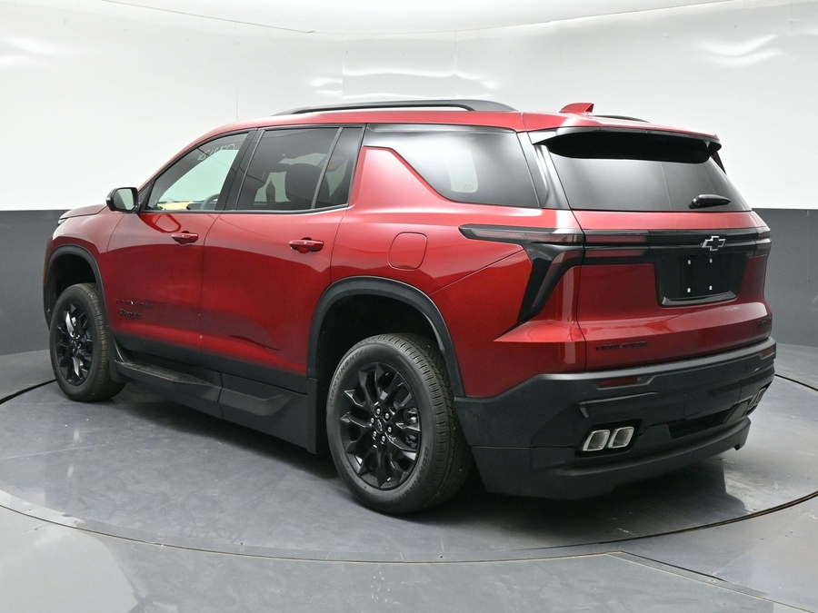 New 2026 Chevrolet Traverse 1LT Midnight - BraunAbility Side Entry In Floor Automatic Ramp