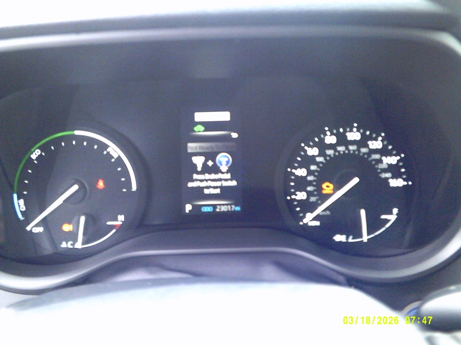 Black Toyota Sienna image number 10