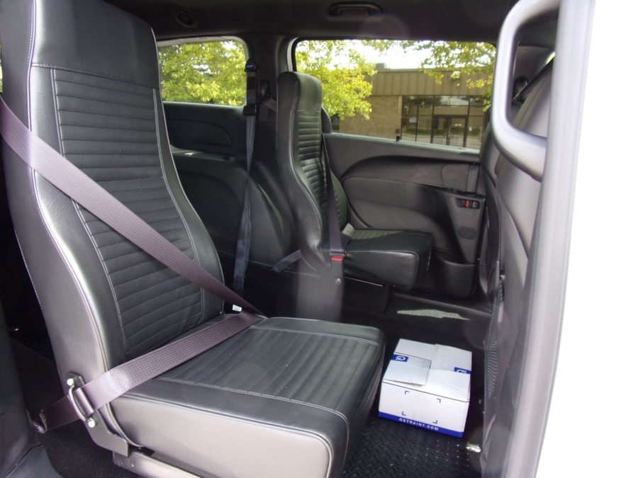 2027 Chrysler Voyager LX - Photo 20