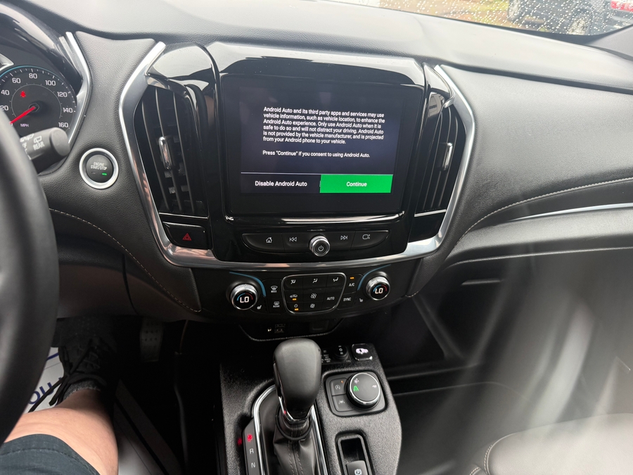 Grey Chevrolet Traverse image number 13