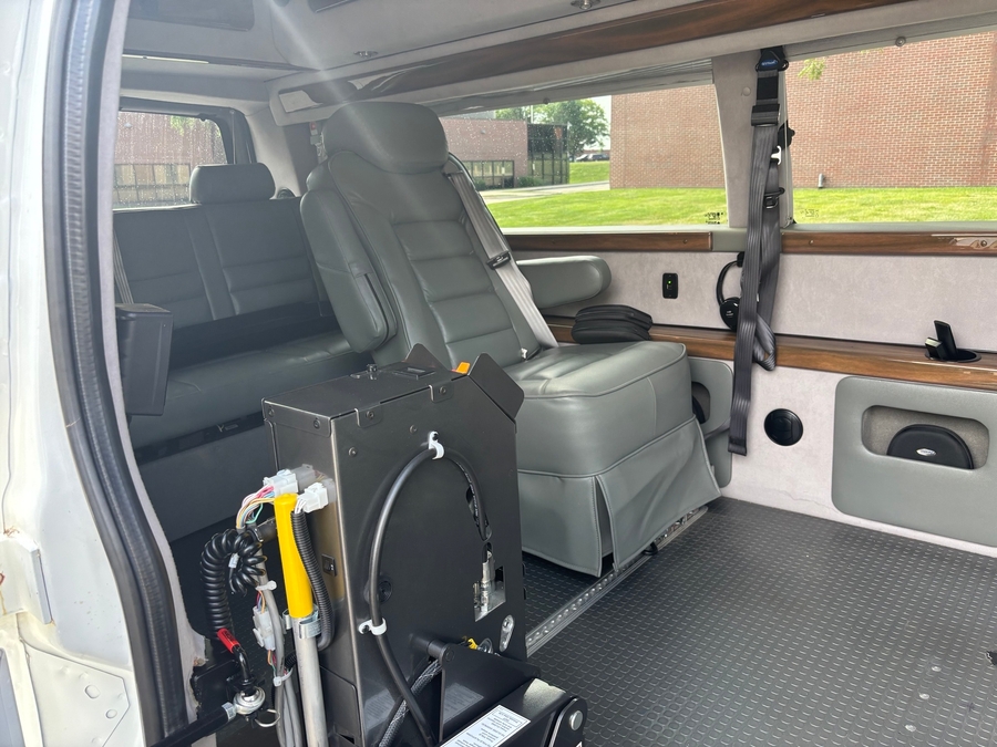 Used 2019 Chevrolet Express LS 3500 - OTH Side Entry Lift Automatic Ramp