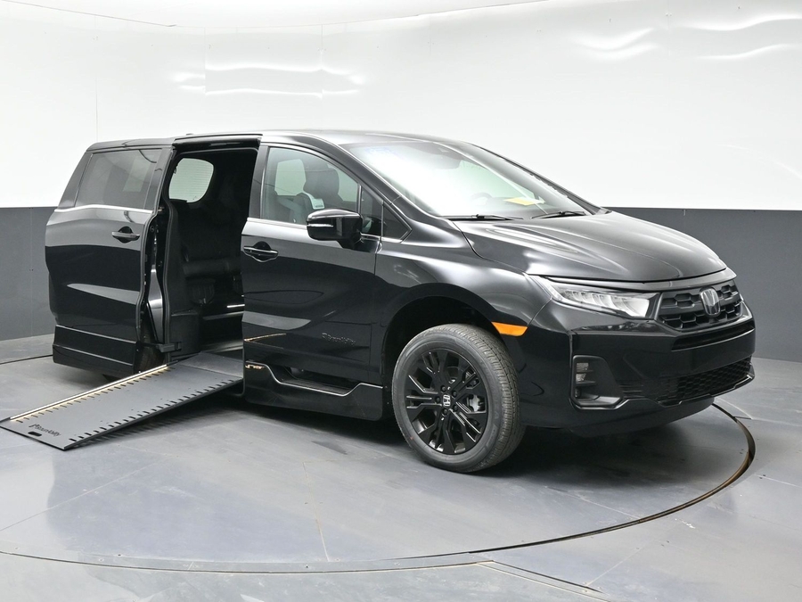 New 2026 Honda Odyssey Sport - BraunAbility Side Entry Entry In Floor Automatic Ramp