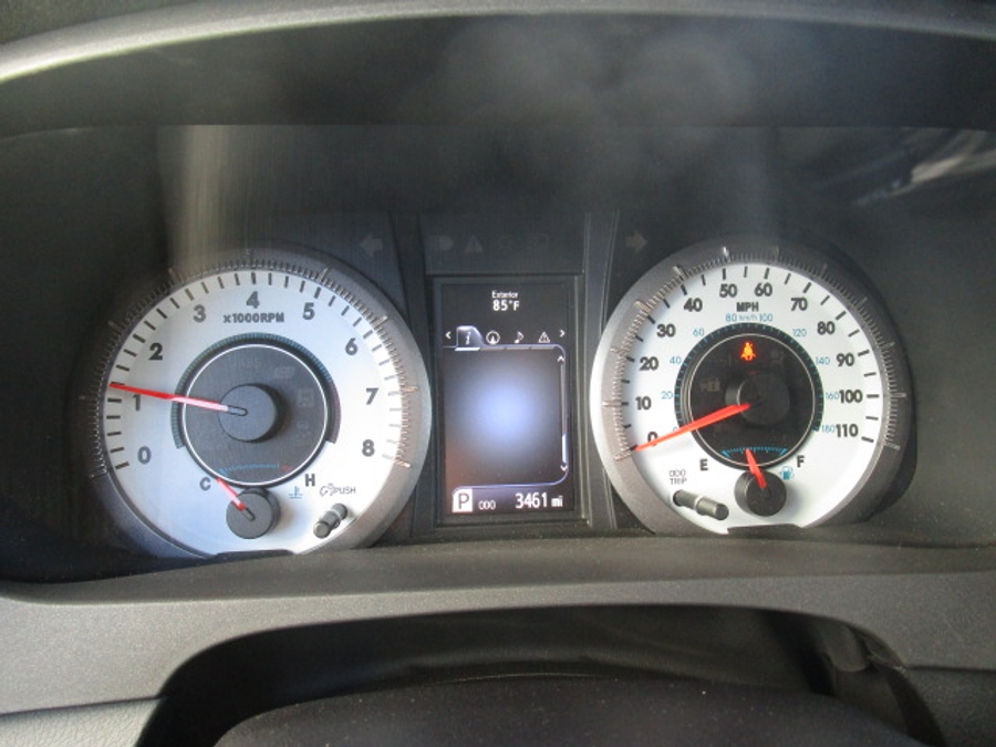 Used 2015 Toyota Sienna SE - VMI Side Entry Entry In Floor Automatic Ramp