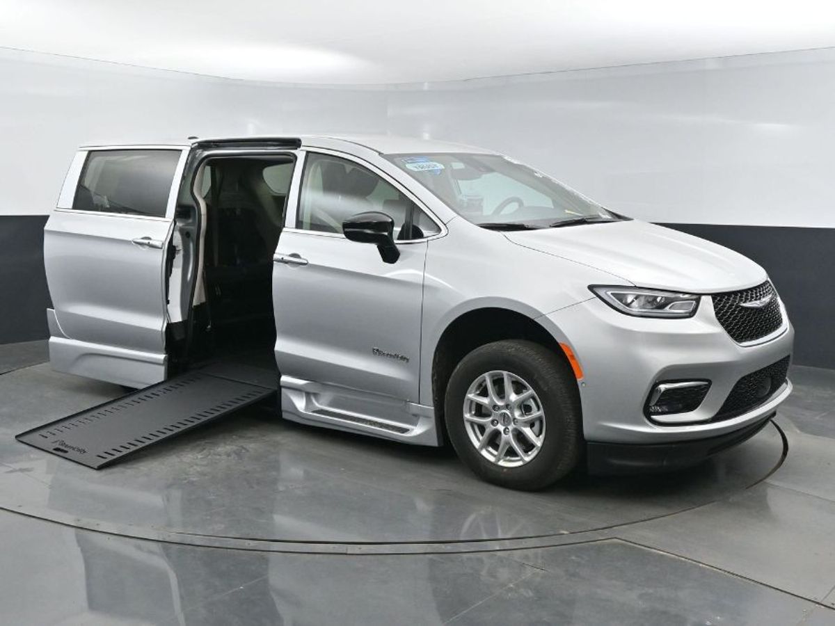 Silver Chrysler Pacifica with Side Entry Automatic In Floor ramp