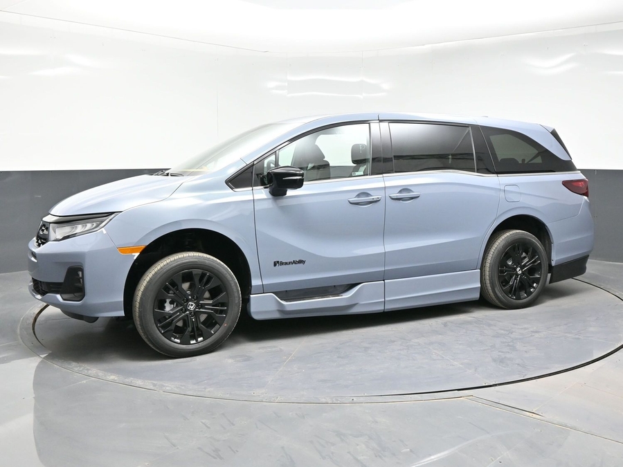 New 2026 Honda Odyssey Sport - BraunAbility Side Entry Entry In Floor Automatic Ramp