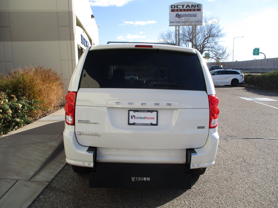 Used 2013 Dodge Grand Caravan SXT - BraunAbility Rear Entry Entry Fold Out Manual Ramp