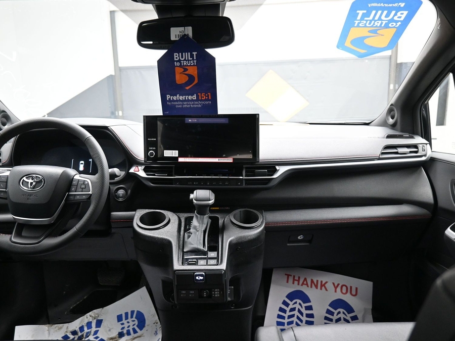 New 2026 Toyota Sienna Hybrid XSE Sport - BraunAbility Side Entry Entry In Floor Automatic Ramp