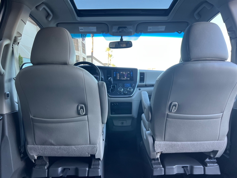 Used 2015 Toyota Sienna XLE Premium - VMI Side Entry Entry In Floor Automatic Ramp