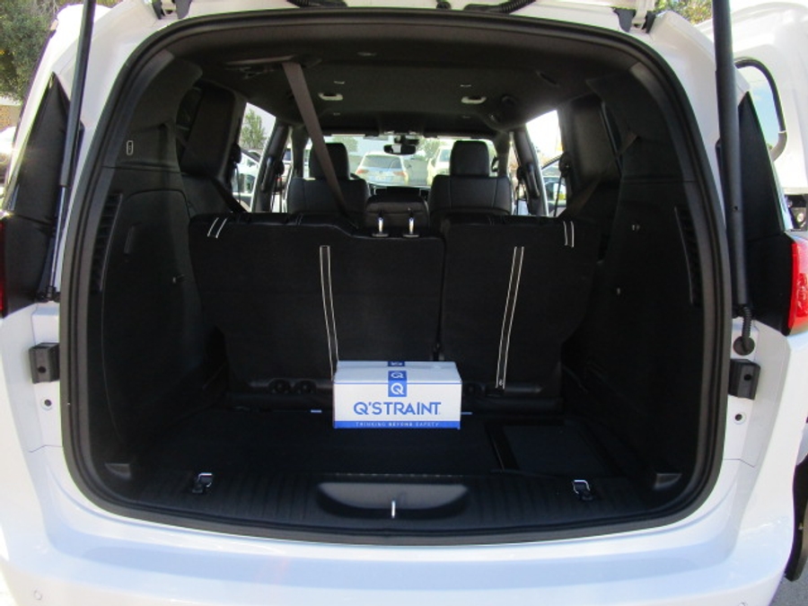 New 2025 Chrysler Voyager LX - BraunAbility Commercial Side Entry Entry Fold Out Manual Ramp