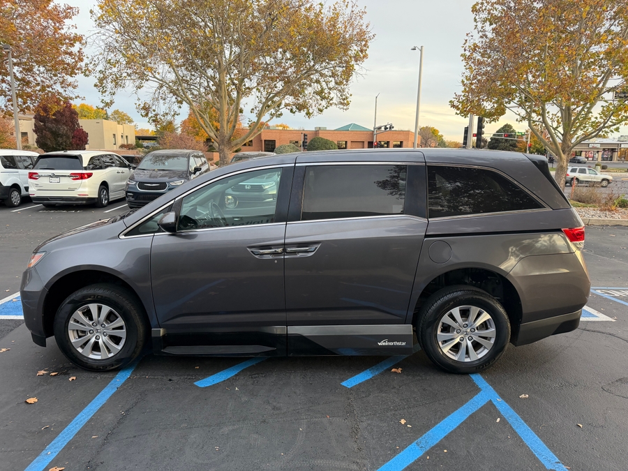 Used 2015 Honda Odyssey EX-L - VMI Side Entry Entry In Floor Automatic Ramp