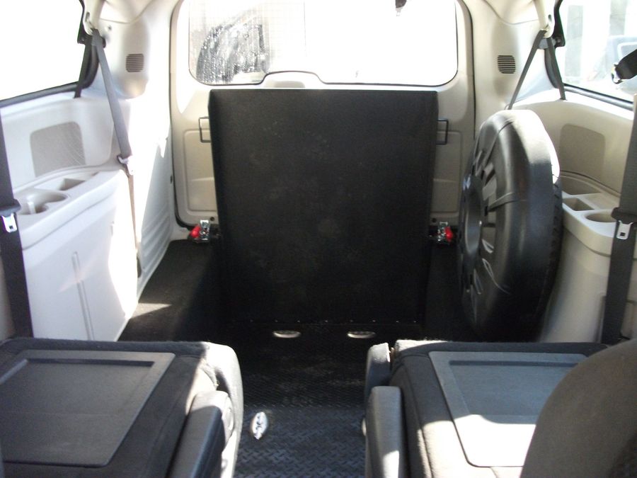 Used 2019 Dodge Grand Caravan SE - International Mobility  Entry  Ramp