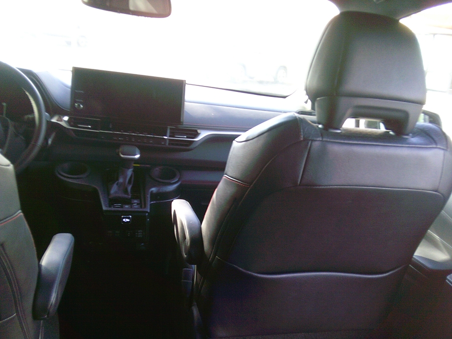 Used 2025 Toyota Sienna Hybrid XSE Sport - BraunAbility Side Entry In Floor Automatic Ramp