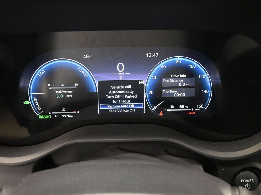 Black Toyota Sienna image number 15