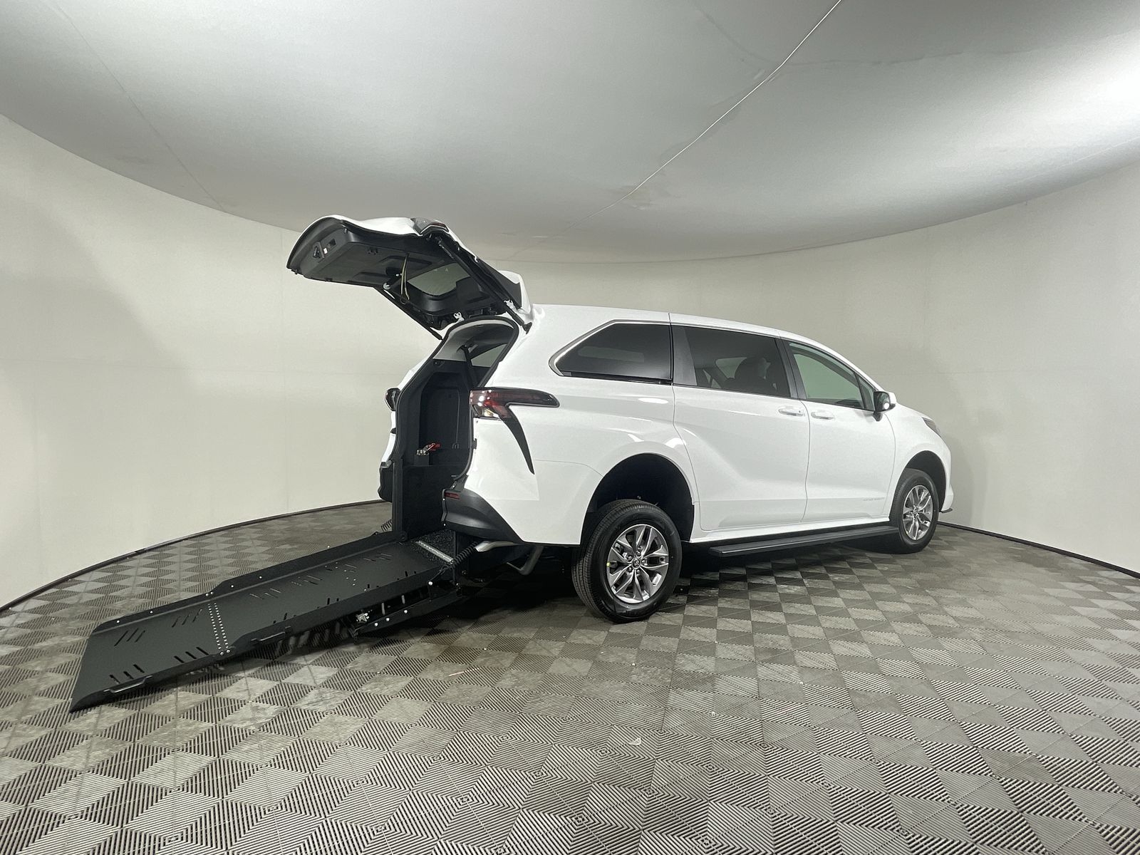 Accessibility Advantage LLC | Vantage Mobility