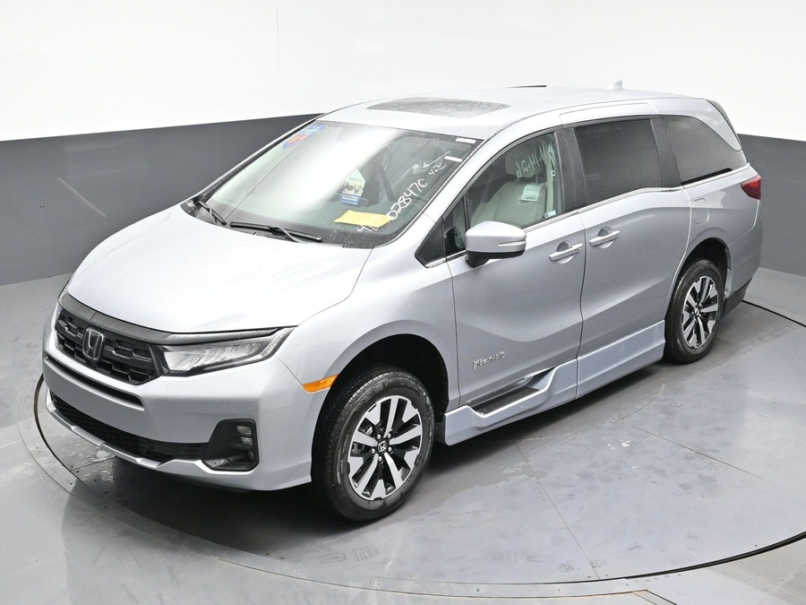 New 2026 Honda Odyssey EX-L - BraunAbility Side Entry Entry In Floor Automatic Ramp