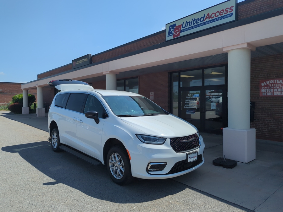 Used 2024 Chrysler Pacifica Touring - FR Conversions Commercial Rear Entry Fold Out Manual Ramp