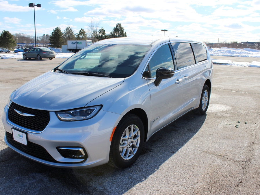 Silver Chrysler Pacifica with Side Entry Automatic Fold Out ramp